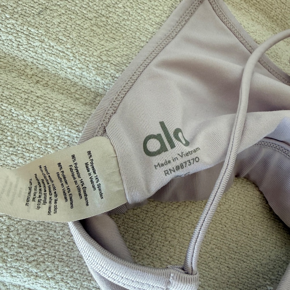 ALO Yoga Sunny Strappy Bra XS Lavender - Picture 2 of 3